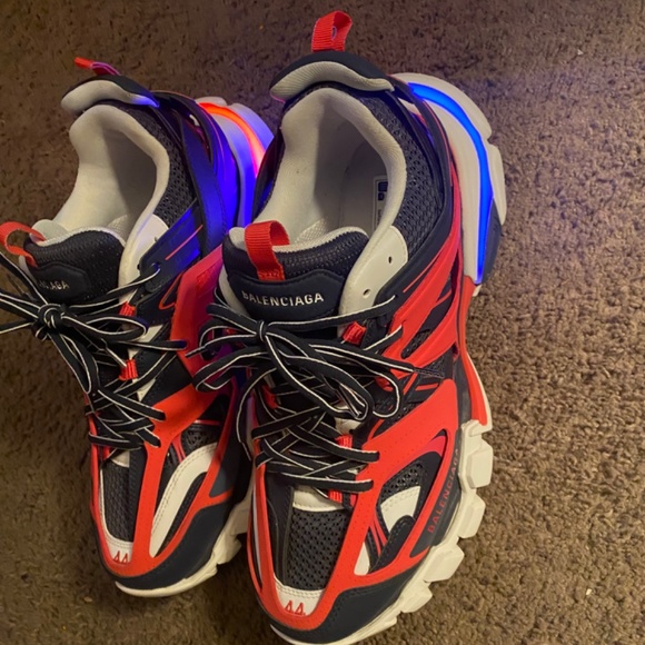 Balenciaga Track Leather Trainers - Picture 2 of 8